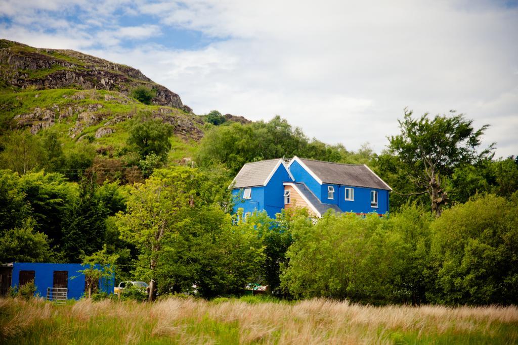 The Snowdon Inn - Y Fricsan Cwm-y-glo Bagian luar foto